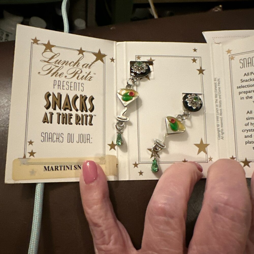 NWT Lunch at the Ritz “Snacks at the Ritz” Martini Dangle Earrings - Picture 2 of 2